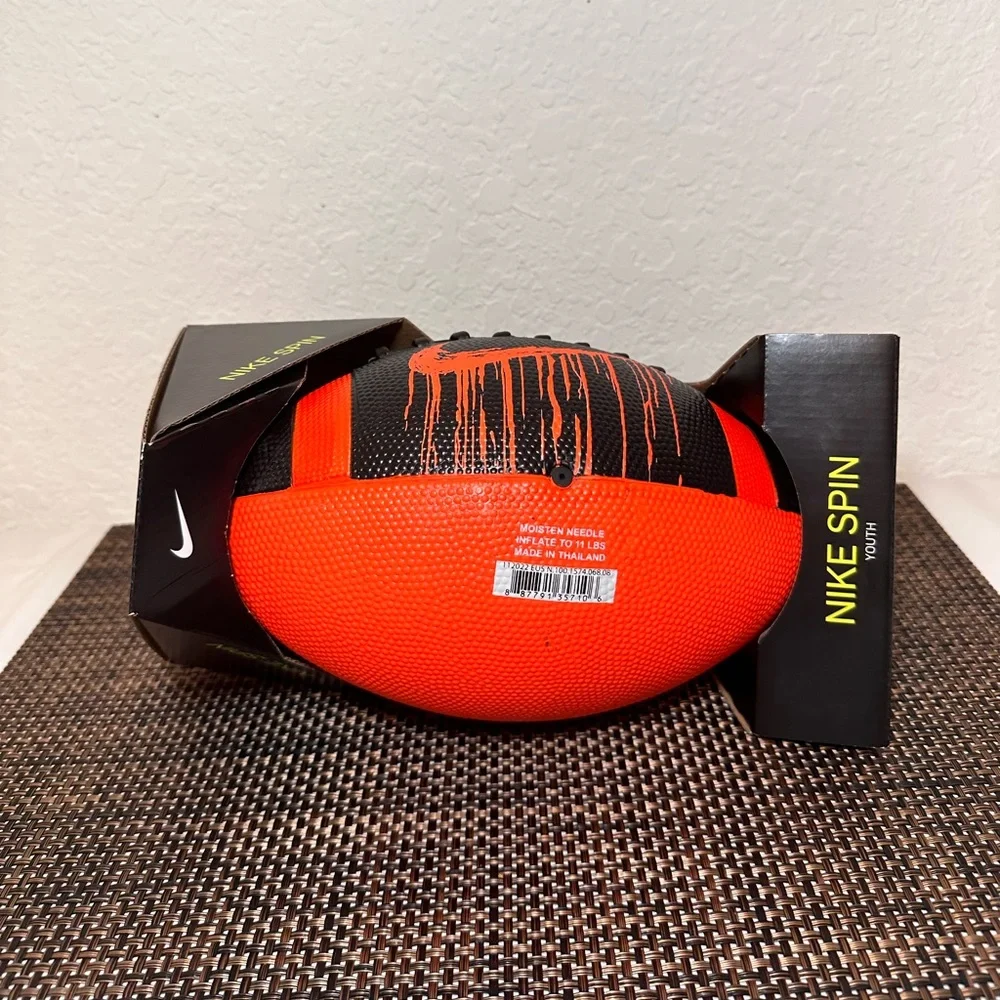 Nike Spin Football Youth Kids Junior High Orange/Black - Picture 5 of 10